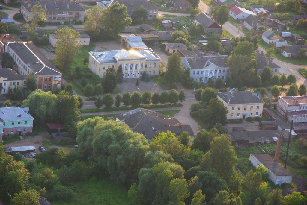 Вид сверху на город Новоржев Вид сверху на город Новоржев.